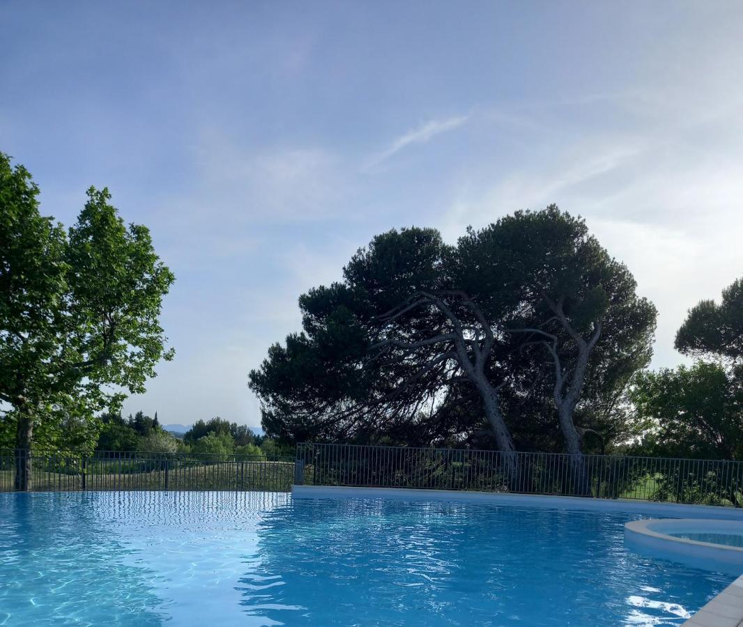 Appartement cosy pour un séjour bien-être Saumane-de-Vaucluse Exterior foto